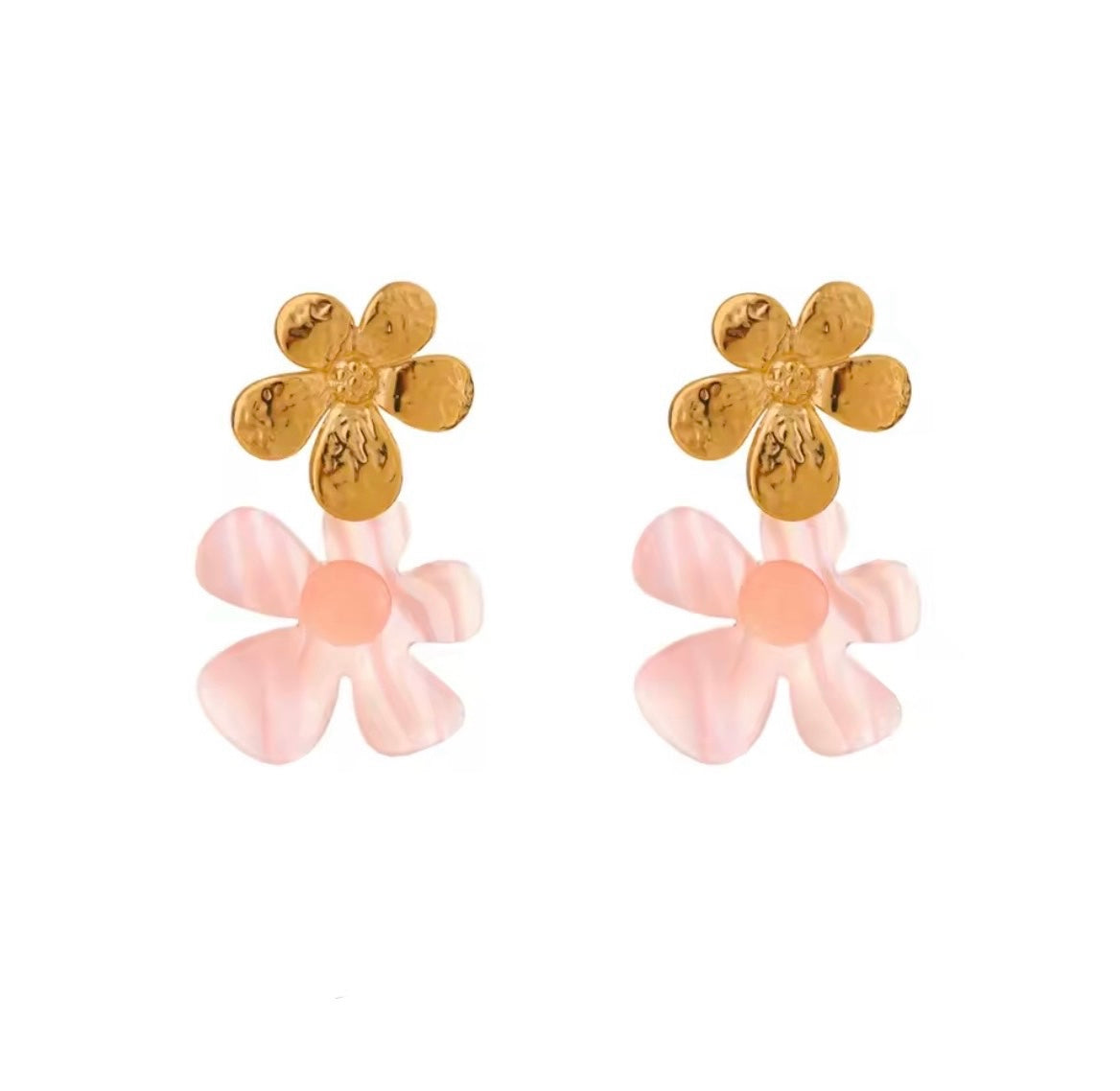 Aretes con flor rosa