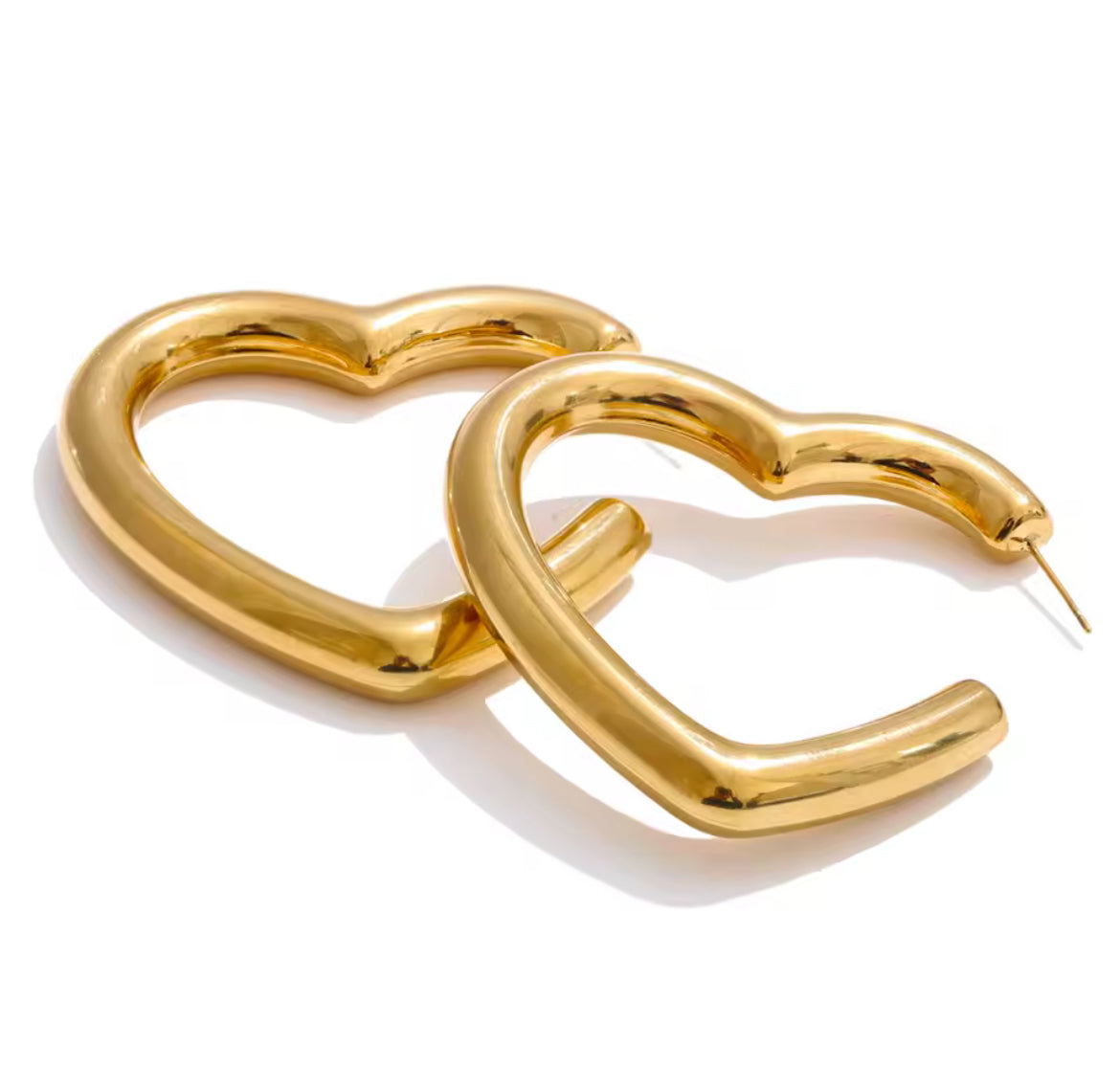 Aretes en forma de corazón